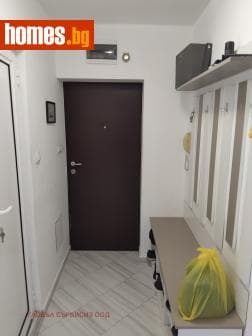Тристаен, 100m²