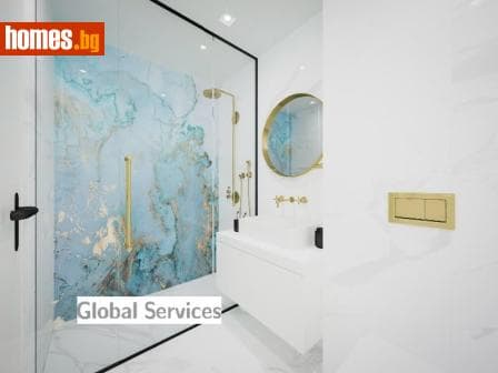 Тристаен, 83m²