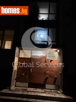 Двустаен, 65m²