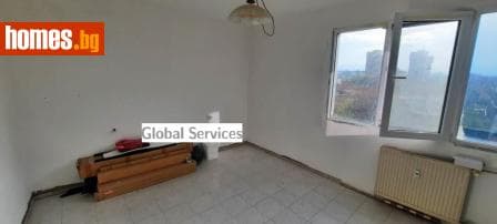 Тристаен, 101m²