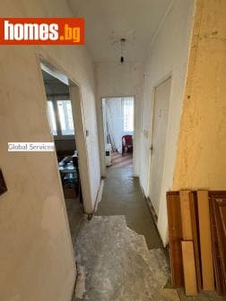 Двустаен, 65m²
