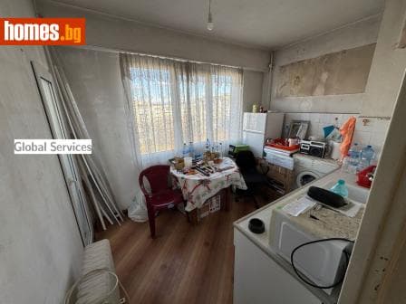 Двустаен, 65m²