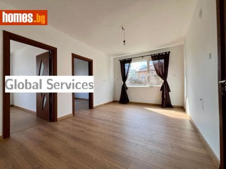Тристаен, 78m²
