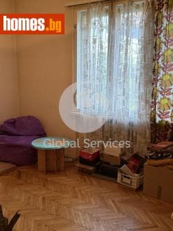 Тристаен, 85m²