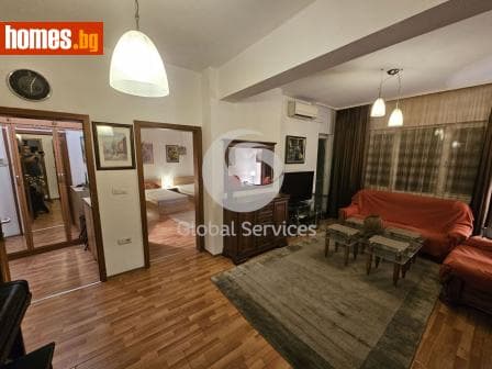 Тристаен, 85m²