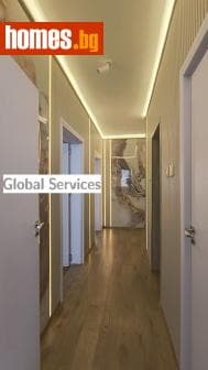 Тристаен, 96m²
