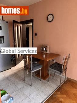 Двустаен, 68m²