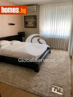 Тристаен, 130m²