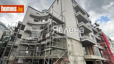 Тристаен, 106m²