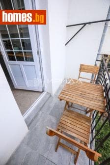 Тристаен, 75m²