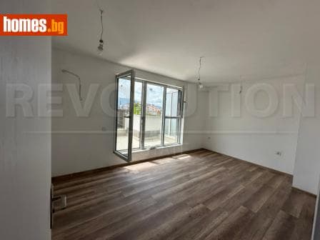 Двустаен, 132m²