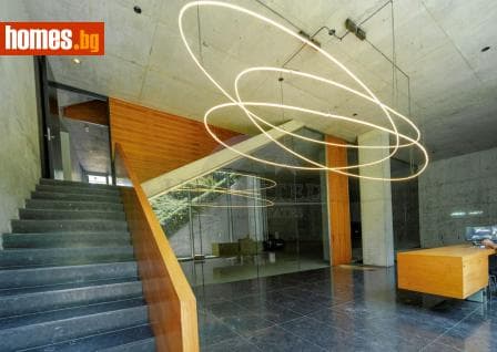 Четиристаен, 192m²