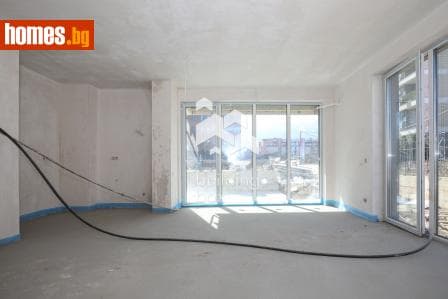 Четиристаен, 301m²