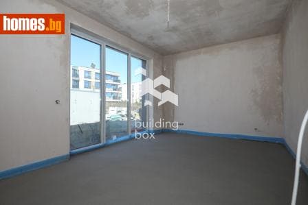 Четиристаен, 301m²