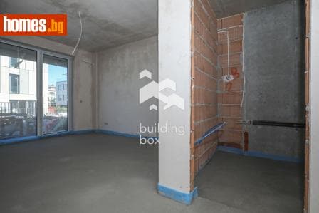 Четиристаен, 301m²