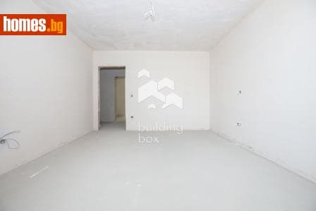 Тристаен, 134m²