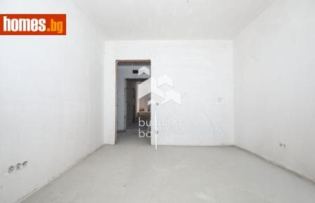 Тристаен, 114m²