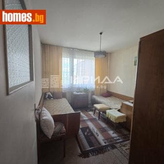 Тристаен, 86m²