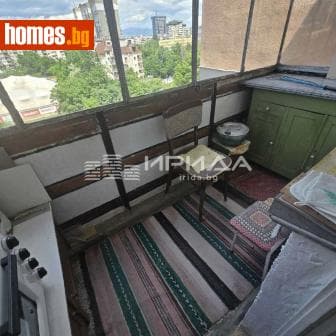 Тристаен, 86m²