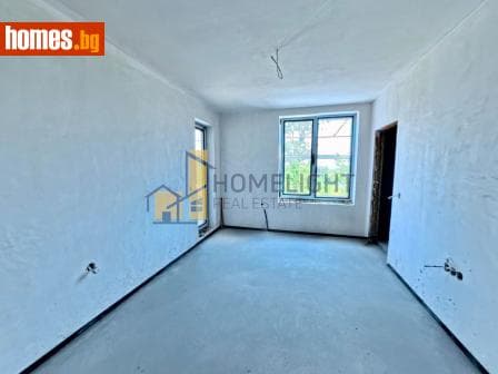 Тристаен, 108m²