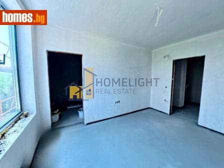Тристаен, 108m²