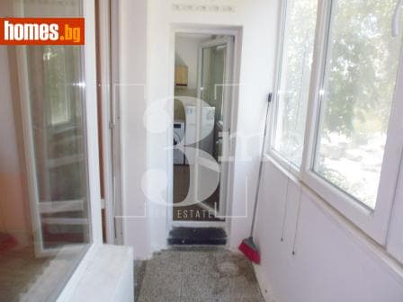 Двустаен, 47m²