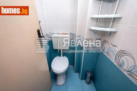 Тристаен, 84m²