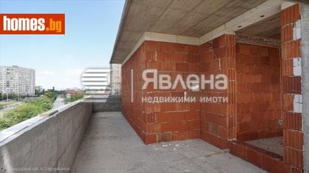Тристаен, 119m²