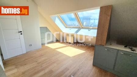 Тристаен, 103m²