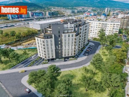 Тристаен, 147m²