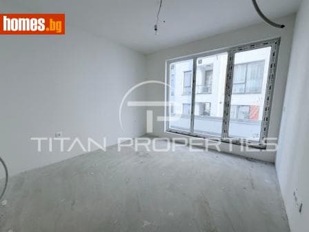 Тристаен, 86m²
