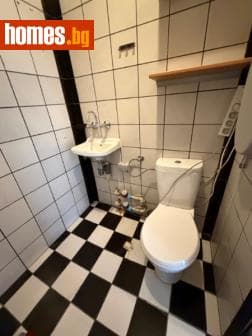 Тристаен, 91m²