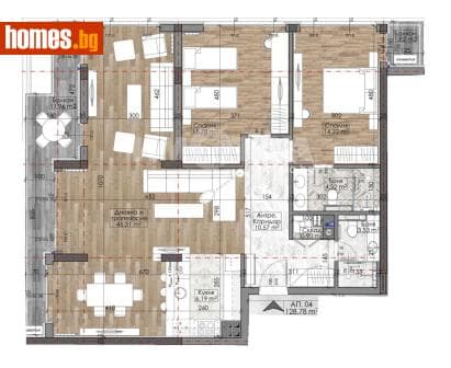Тристаен, 146m²