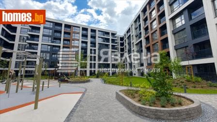 Тристаен, 118m²