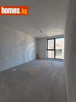 Двустаен, 77m²