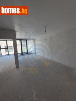 Двустаен, 77m²