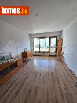 Двустаен, 68m²