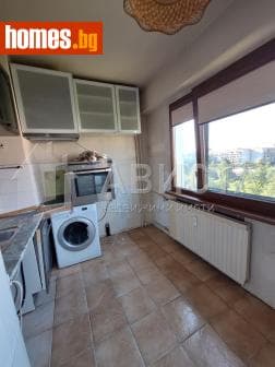 Двустаен, 68m²