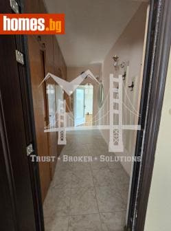 Двустаен, 69m²