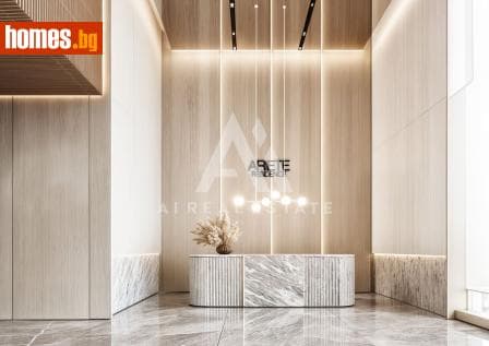 Тристаен, 118m²