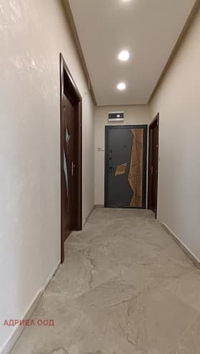 Продава 4-СТАЕН град София, Люлин 4 199 000 € 389 210.17 лв.