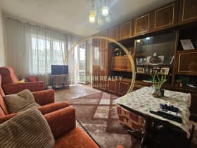 Продава 3-СТАЕН град София, Света Троица 290 000 € 567 190.70 лв.
