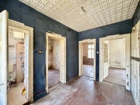Продава 2-СТАЕН град София, Център 149 900 € 293 178.92 лв.