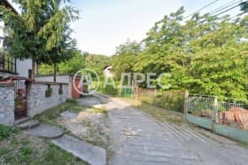 Продава ПАРЦЕЛ град София, с. Панчарево 165 000 € 322 711.95 лв.