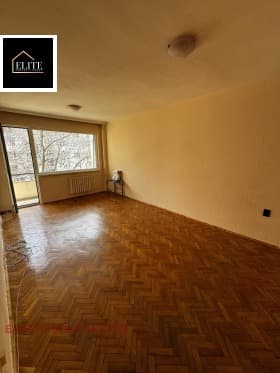 Продава 3-СТАЕН град София, Център 312 000 € 610 218.96 лв.
