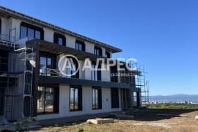 Продава МНОГОСТАЕН град София, м-т Камбаните 575 000 € 1 124 602.25 лв.