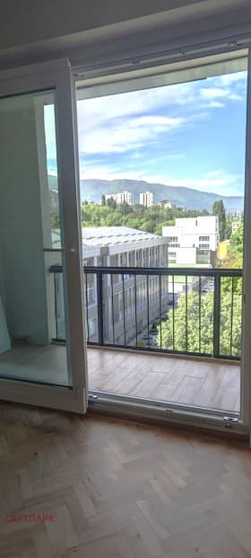 Продава 2-СТАЕН град София, Сердика 185 000 € 361 828.55 лв.