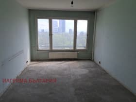 Продава 2-СТАЕН град София, Младост 3 136 000 € 265 992.88 лв.