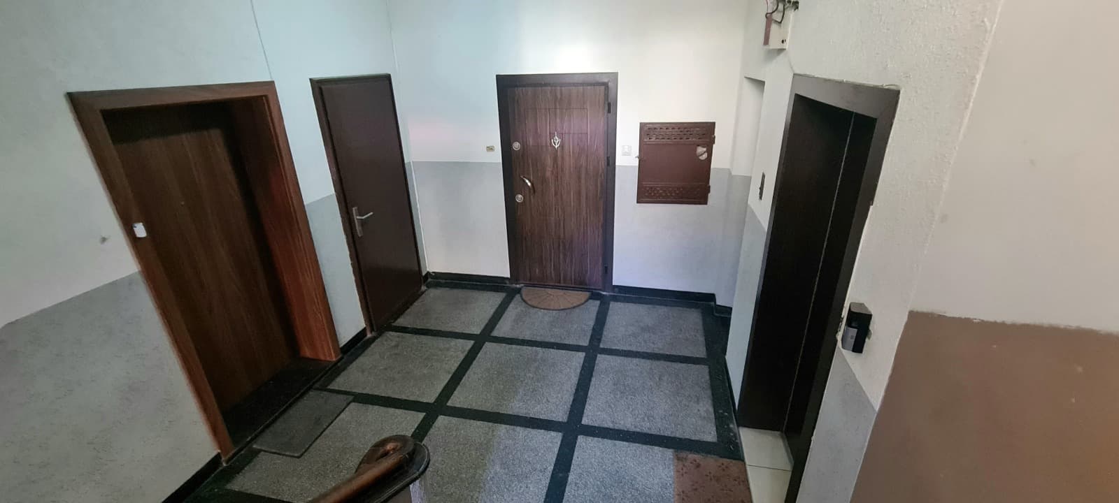 255 000 € 498 736.65 лв.,, Продава 2-СТАЕН, град София, Център