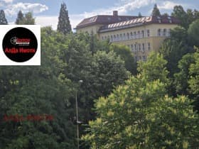 Продава 3-СТАЕН град София, Дървеница 300 000 € 586 749.00 лв.